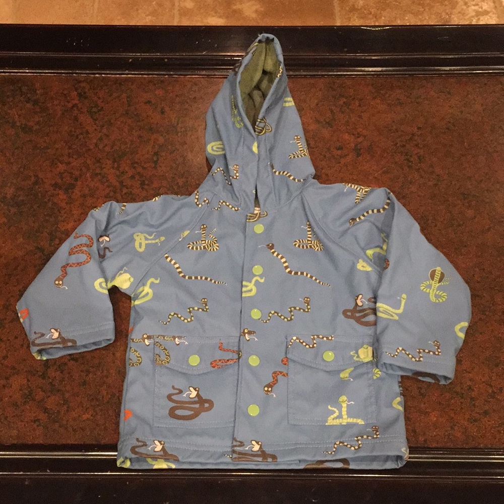 {Hatley}Size 1 Blue W/snakes RainJacket wHood